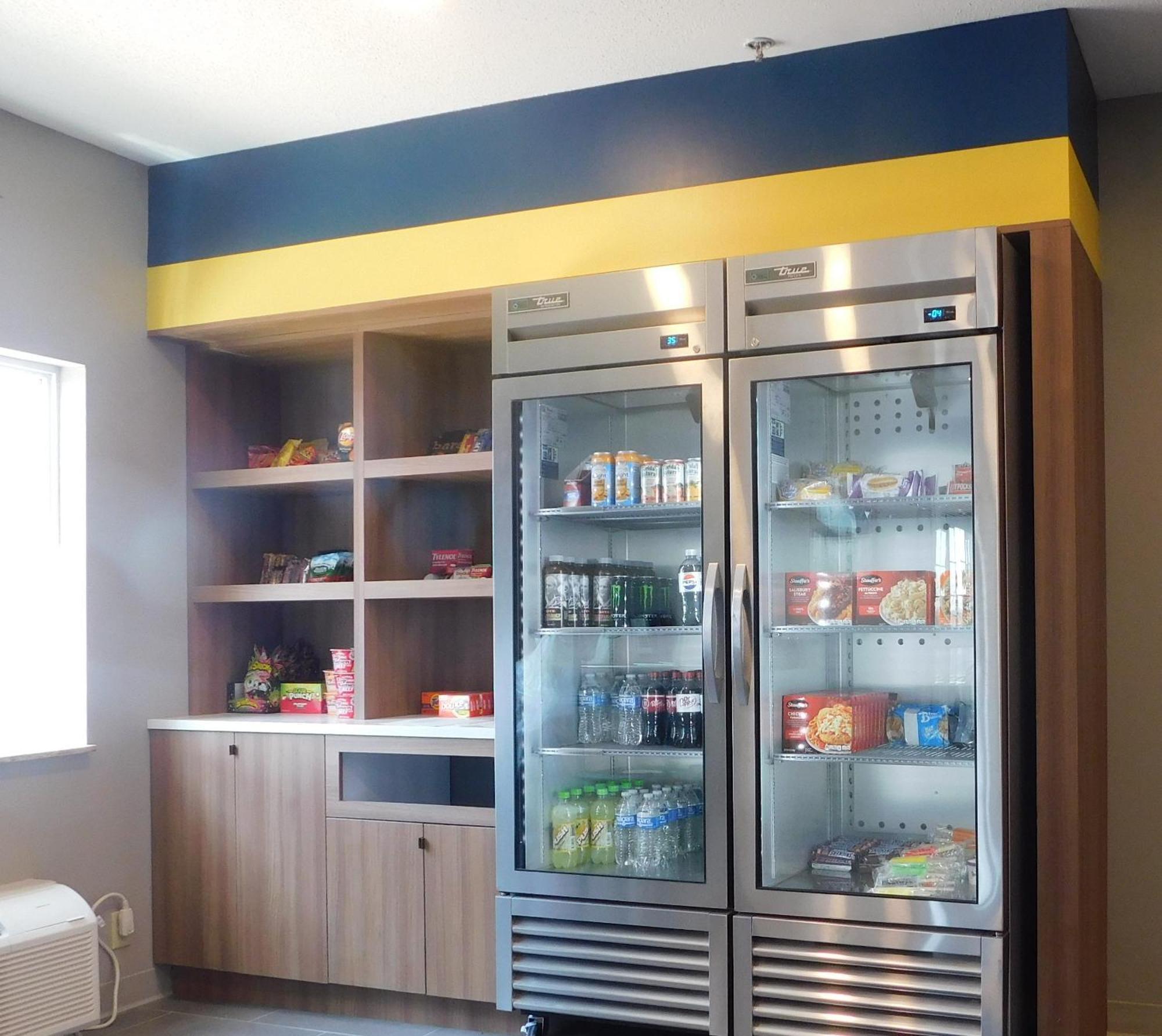 Microtel Inn & Suites By Wyndham Wheeling At The Highlands Triadelphia Eksteriør bilde