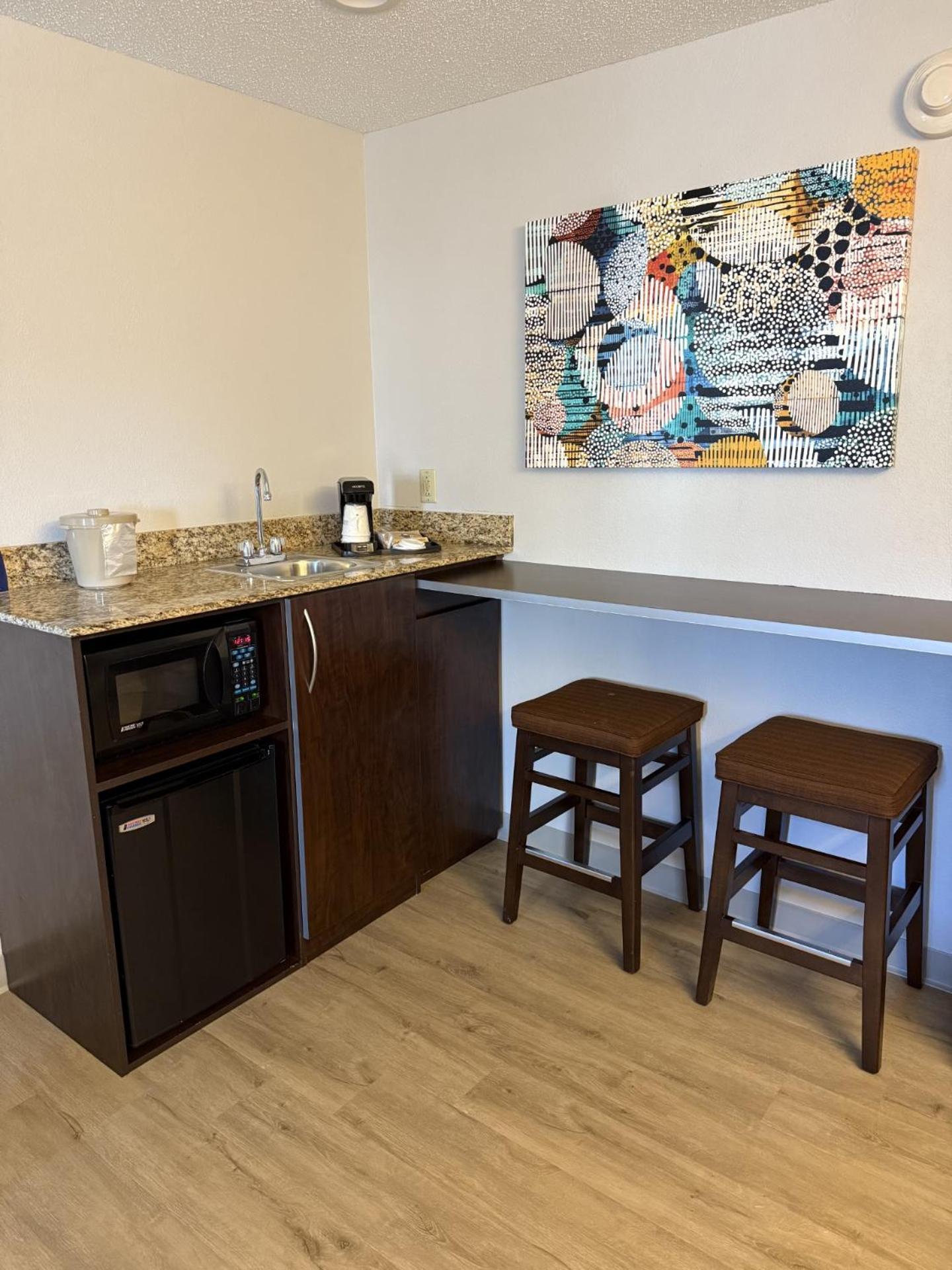 Microtel Inn & Suites By Wyndham Wheeling At The Highlands Triadelphia Eksteriør bilde
