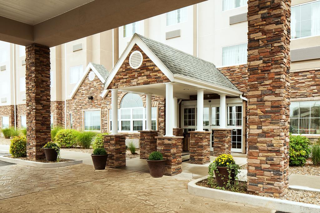 Microtel Inn & Suites By Wyndham Wheeling At The Highlands Triadelphia Eksteriør bilde