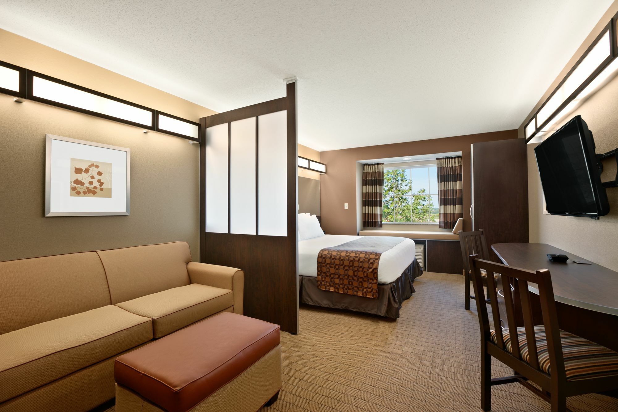 Microtel Inn & Suites By Wyndham Wheeling At The Highlands Triadelphia Eksteriør bilde