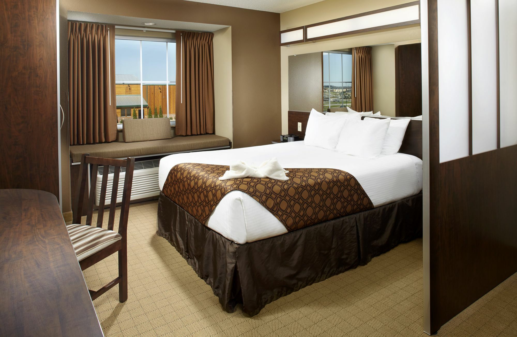 Microtel Inn & Suites By Wyndham Wheeling At The Highlands Triadelphia Eksteriør bilde
