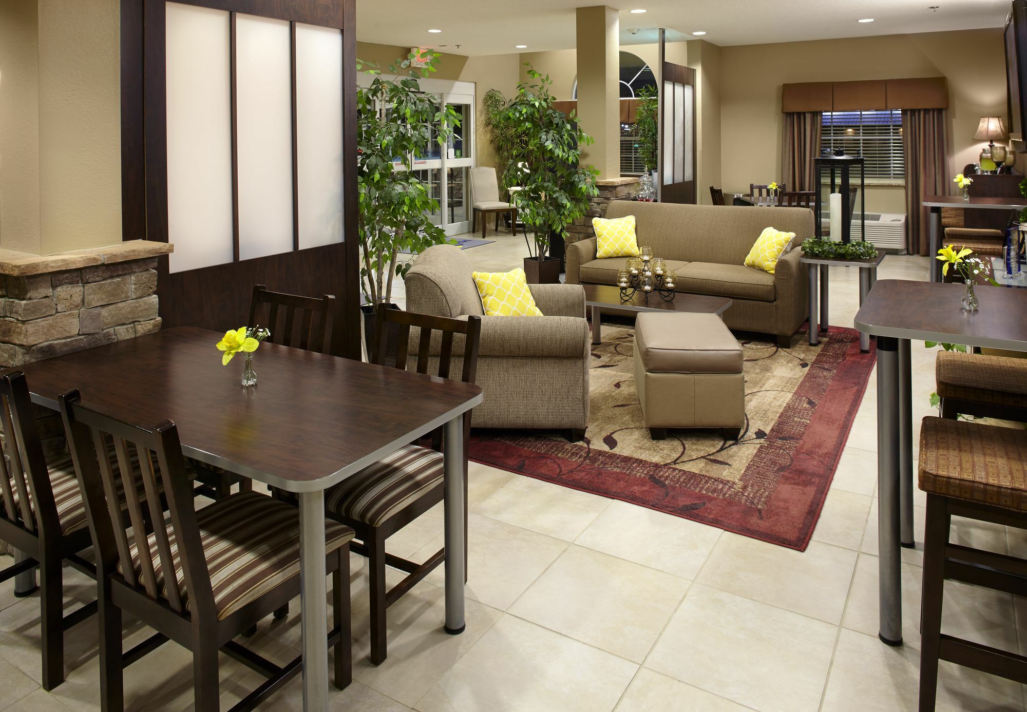 Microtel Inn & Suites By Wyndham Wheeling At The Highlands Triadelphia Eksteriør bilde